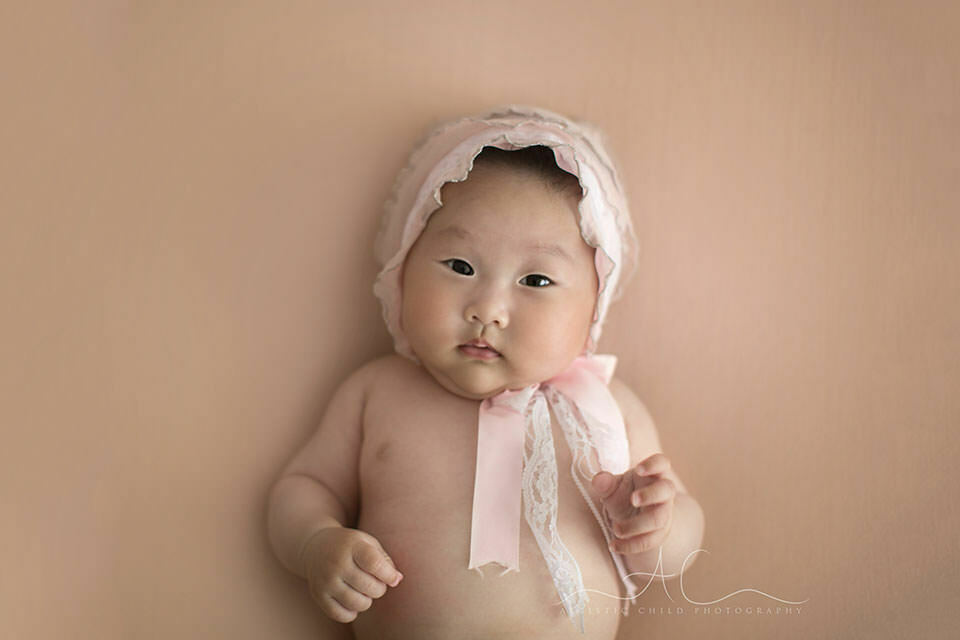 Beautiful London Baby Photos | Yitong 2 Beautiful London Baby Photos | 3 months old baby girl wearing a cute pink hat