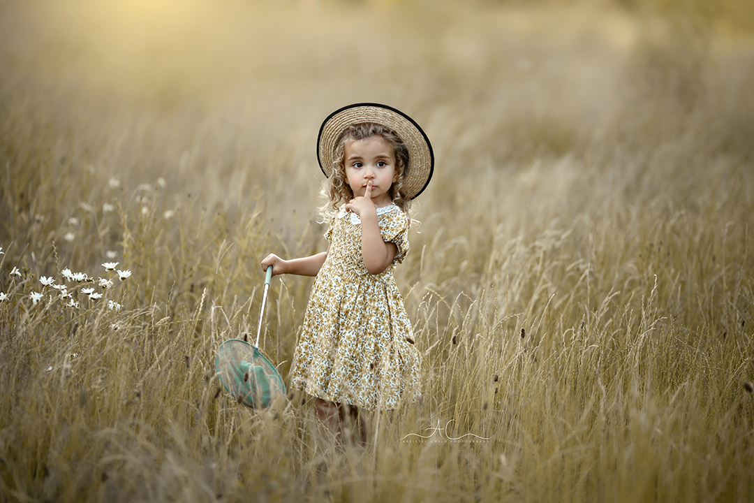 2023 Dreamy London End of Summer Children and Family Mini Sessions 7 Sofia Print 26