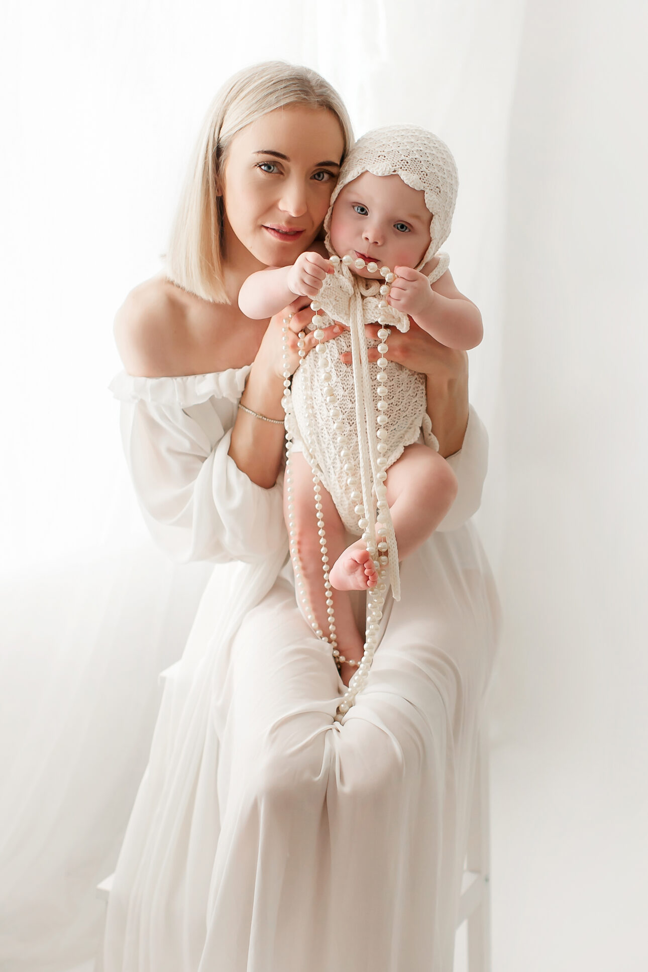 Beautiful Mother's Day Mini Sessions London 2024 11 Flo Print 36