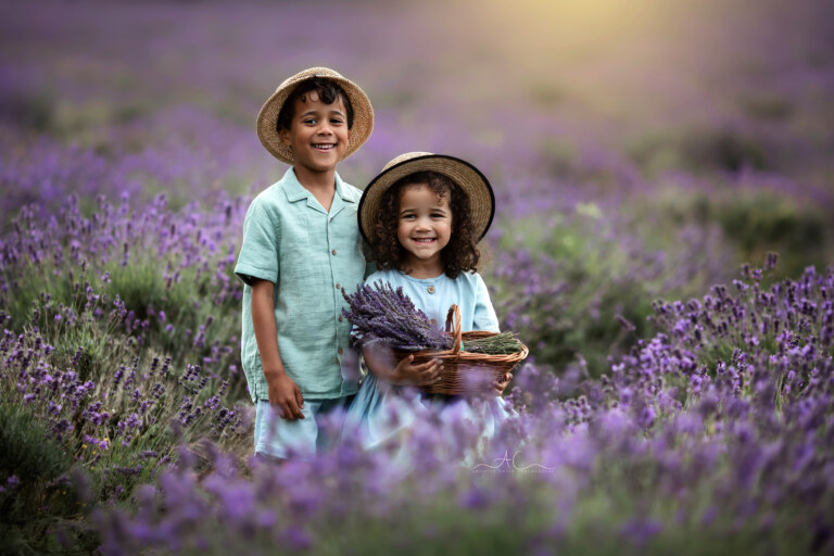 London Kids and Family Lavender Mini Sessions | photo of a brother and sister taken in the lavender field