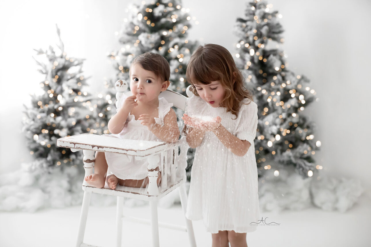 London Christmas Photoshoot | sibling portrait