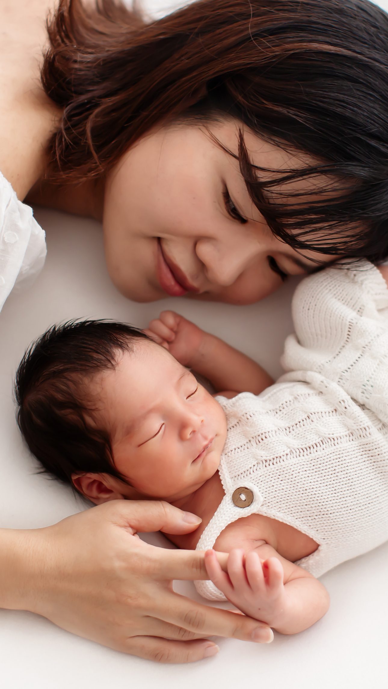 Bromley Maternity Photographer 35 Bromley Bump To Baby | a close up portrait of a mum and her newborn baby